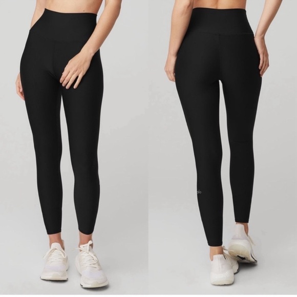 ALO Yoga Pants - Alo Yoga 7/8 high-waist airlift legging in Black size XXS New with Tags!